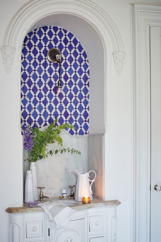 Lightbearer Sconce #1