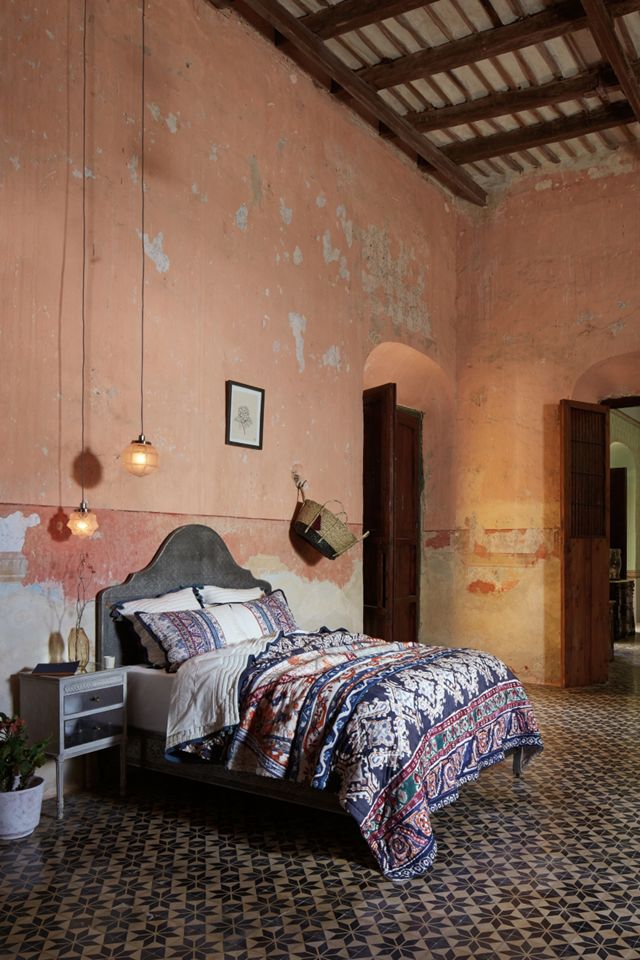 Frosted Facet Star Pendant #1