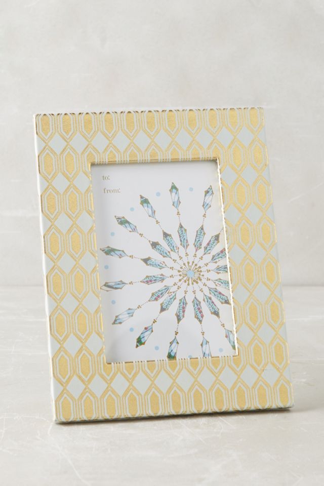 Embossed Rhombic Frame