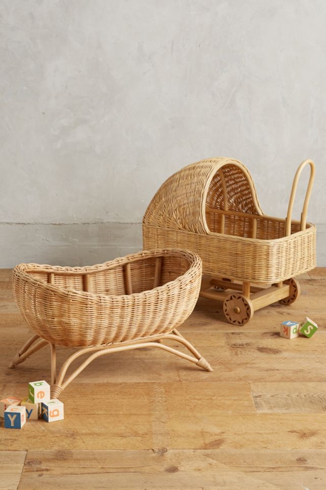 Wicker Play Bassinet #1