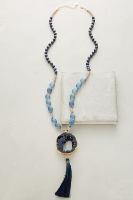 Tasseled Agate Lariat