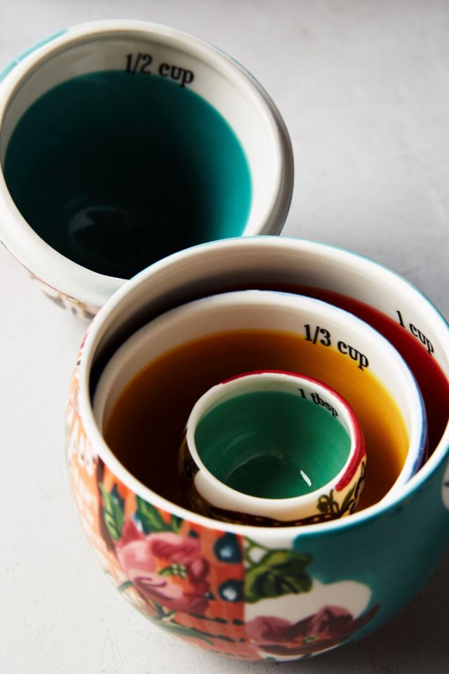 Francophile Matryoshka Measuring Cups #1