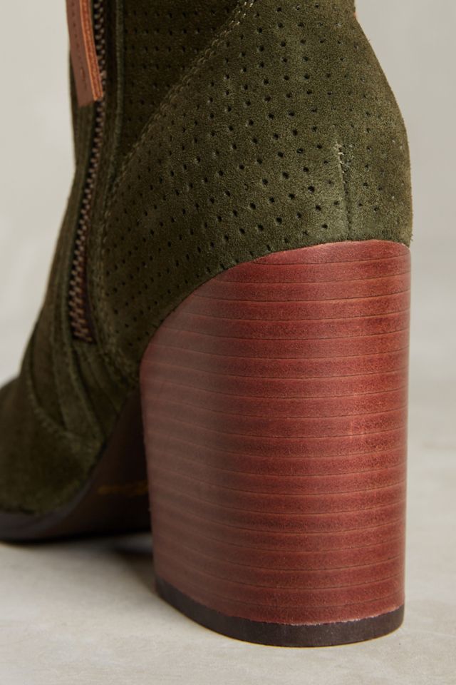 Seychelles Around The World Boots #3