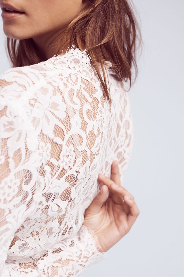 Girl & A Serious Dream Giselle Lace Robe #2