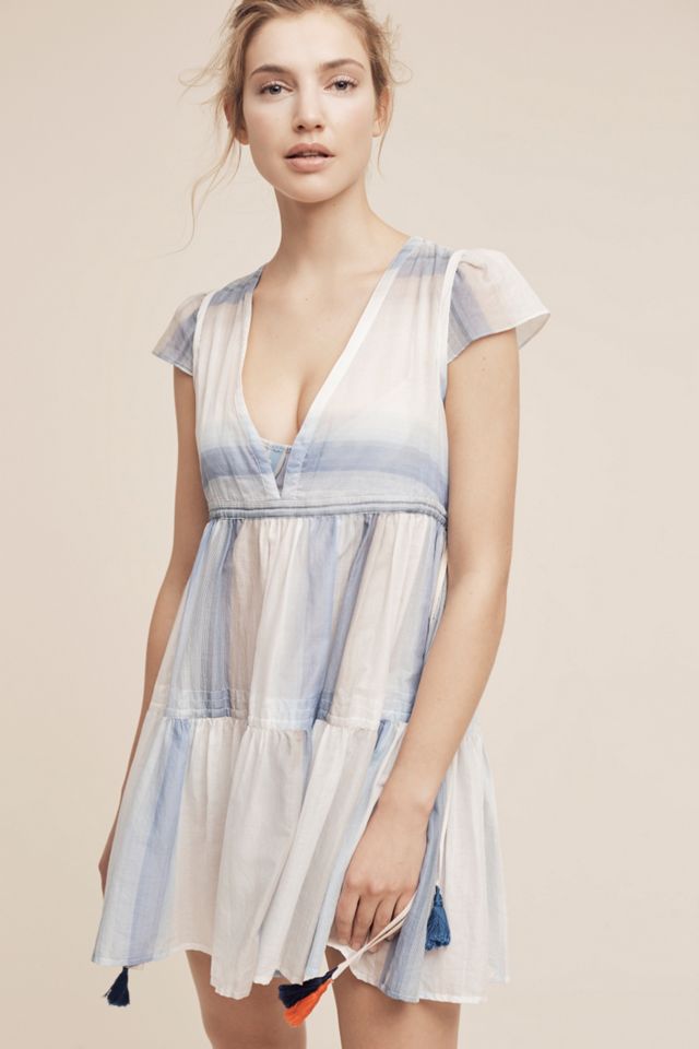 Banu V-Neck Dress