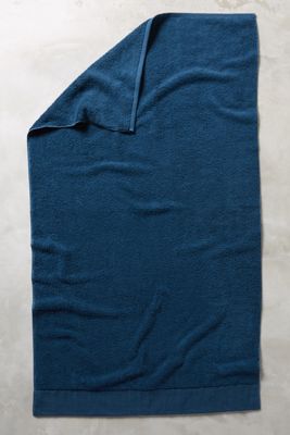 Linen-Bordered Westchester Towel Collection