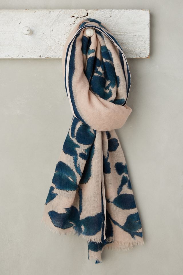 Roselina Scarf