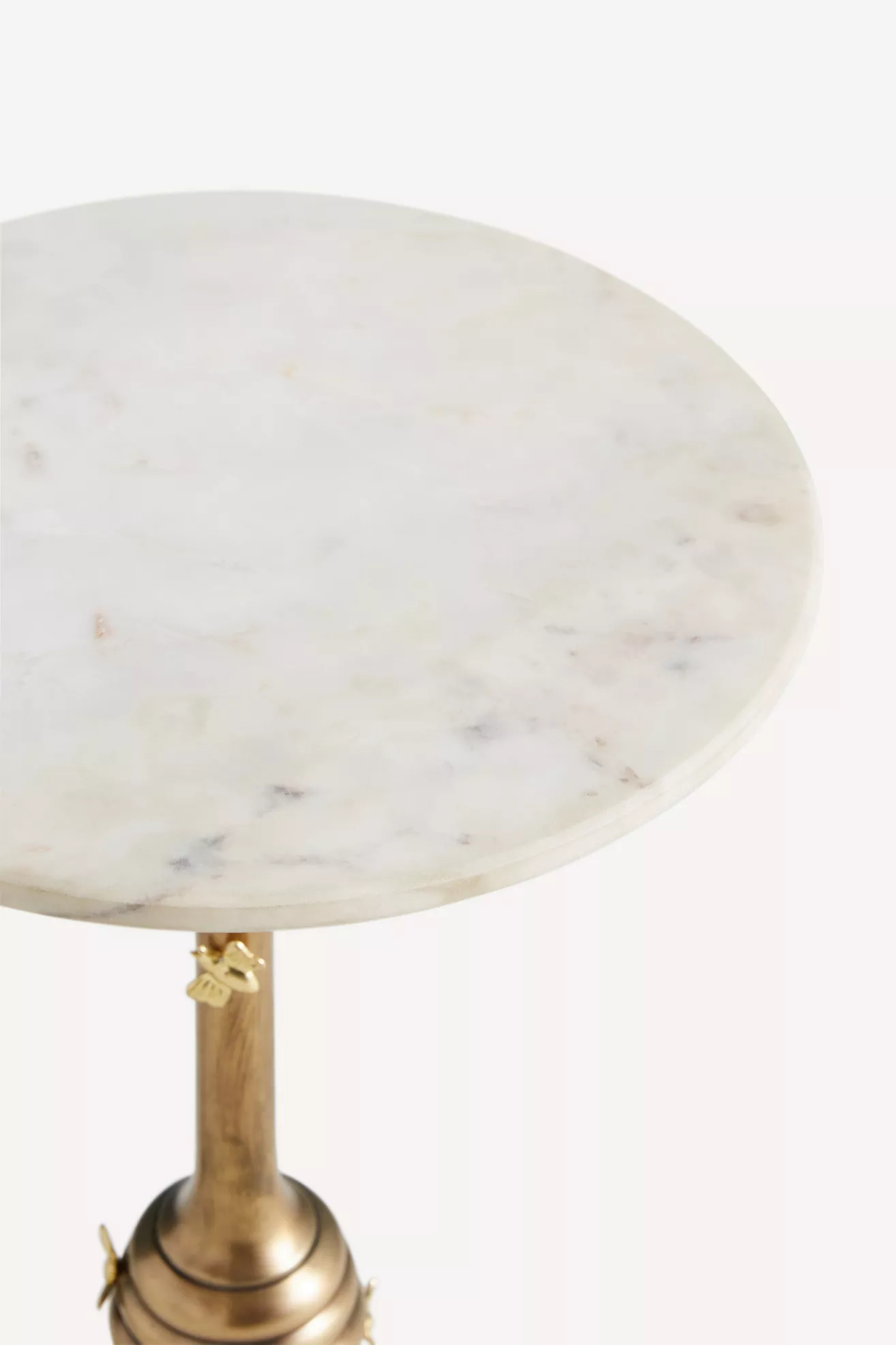 Icon Side Table: Bumblebee Edition - thumbnail 4
