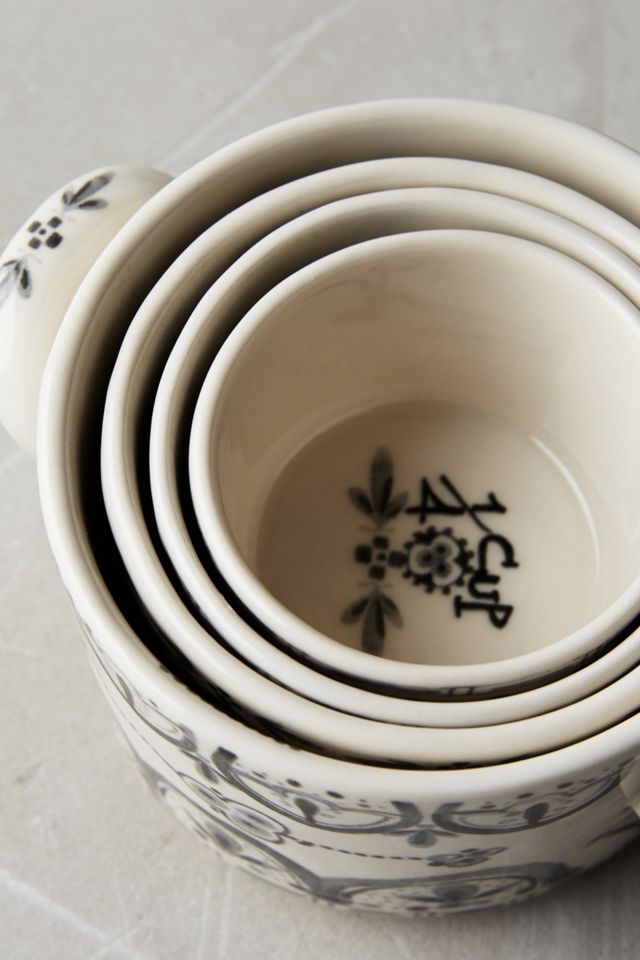 Lina Measuring Cups #1