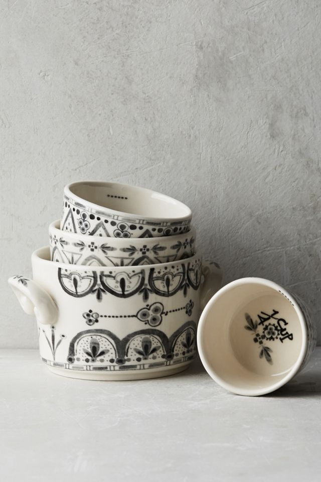 Lina Measuring Cups