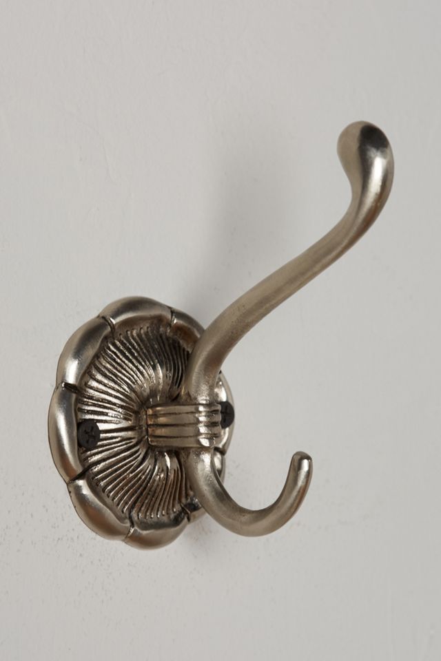 Sculpted Leila Hook #1