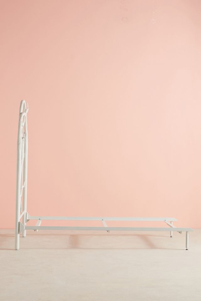 Rounded Imaginaire Bed #2