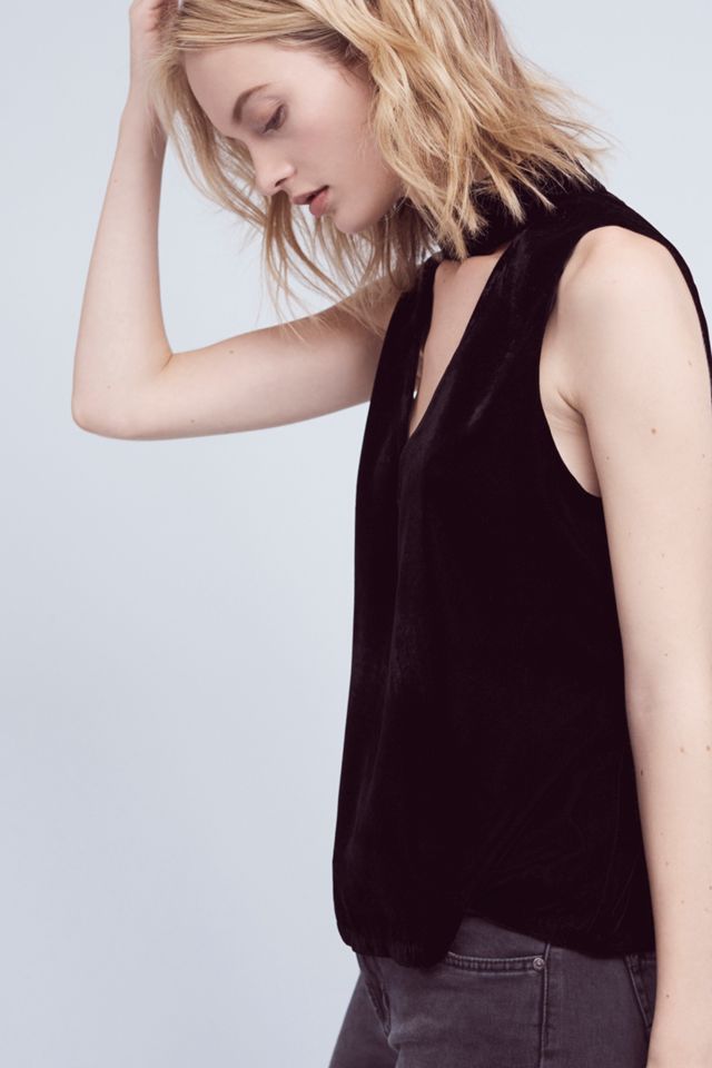 Velvet Keyhole Tank #2