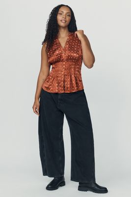 Linden Sleeveless Silken Pleated Blouse by Pilcro