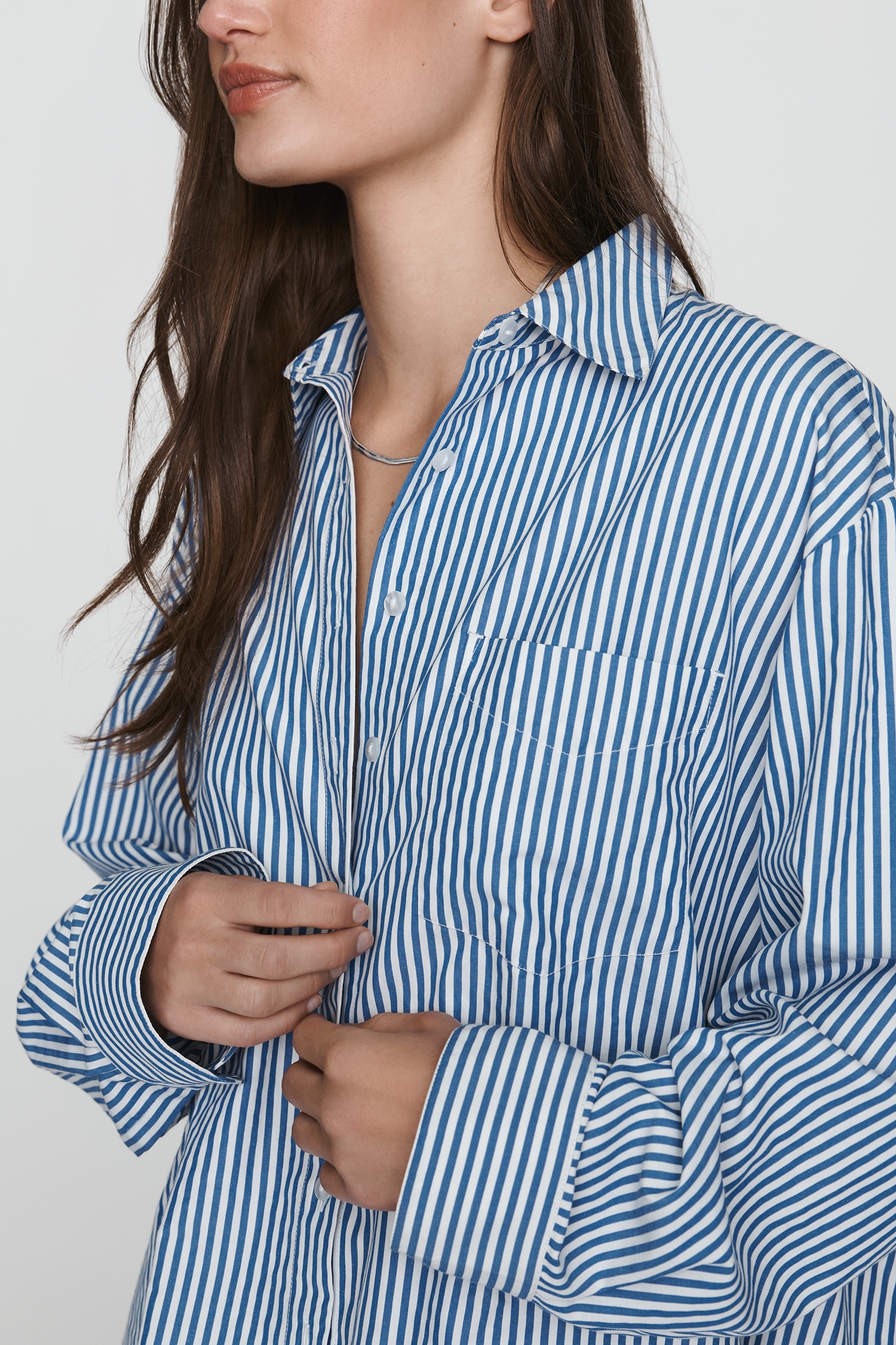 Maeve Shrunken Bennet Ruched-Back Buttondown Shirt