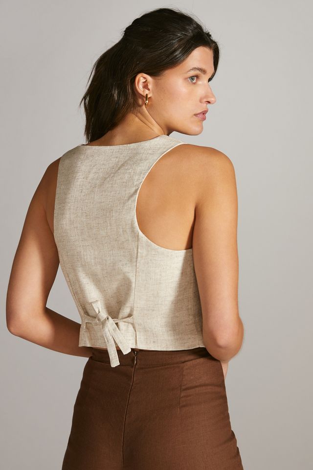 Scoop Neck Vest #1