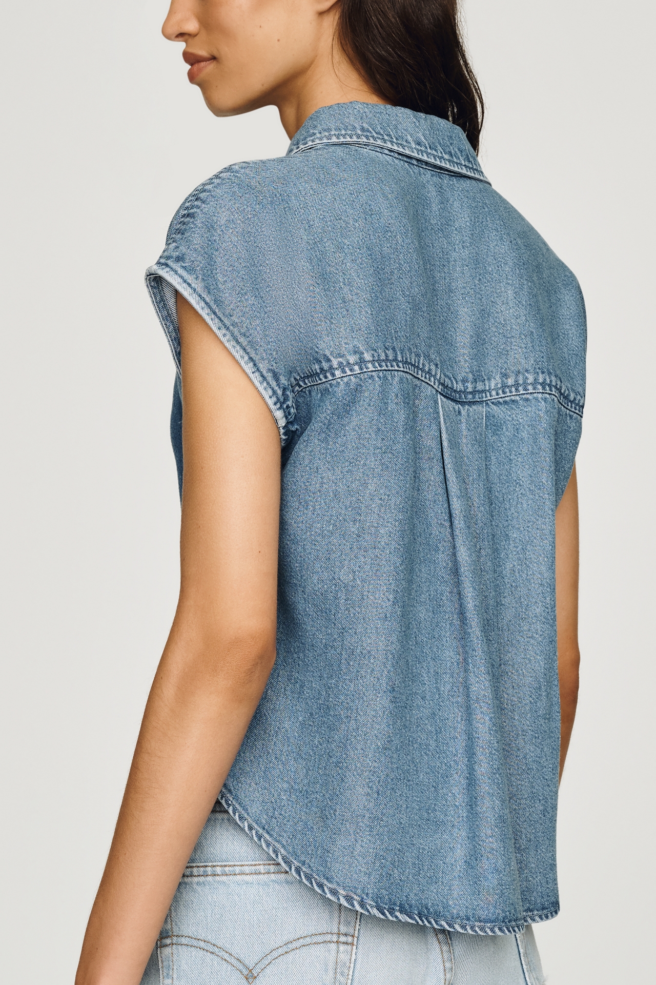 Cloth & Stone Denim Buttondown Shirt