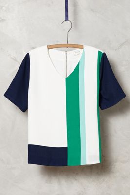 Parkway V-Neck