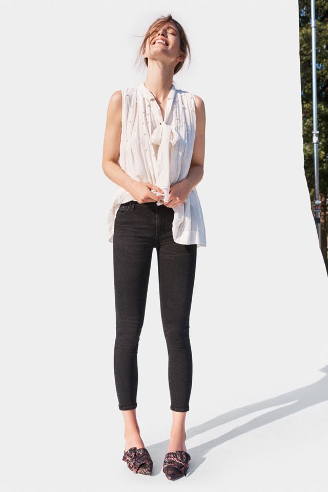 Pearled Tie-Neck Swing Blouse #4