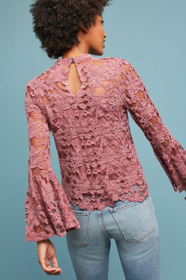 Bell-Sleeved Lacework Top #3