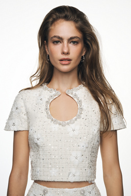 Elliatt Ellouise Short-sleeve Keyhole Tweed Crop Top In White