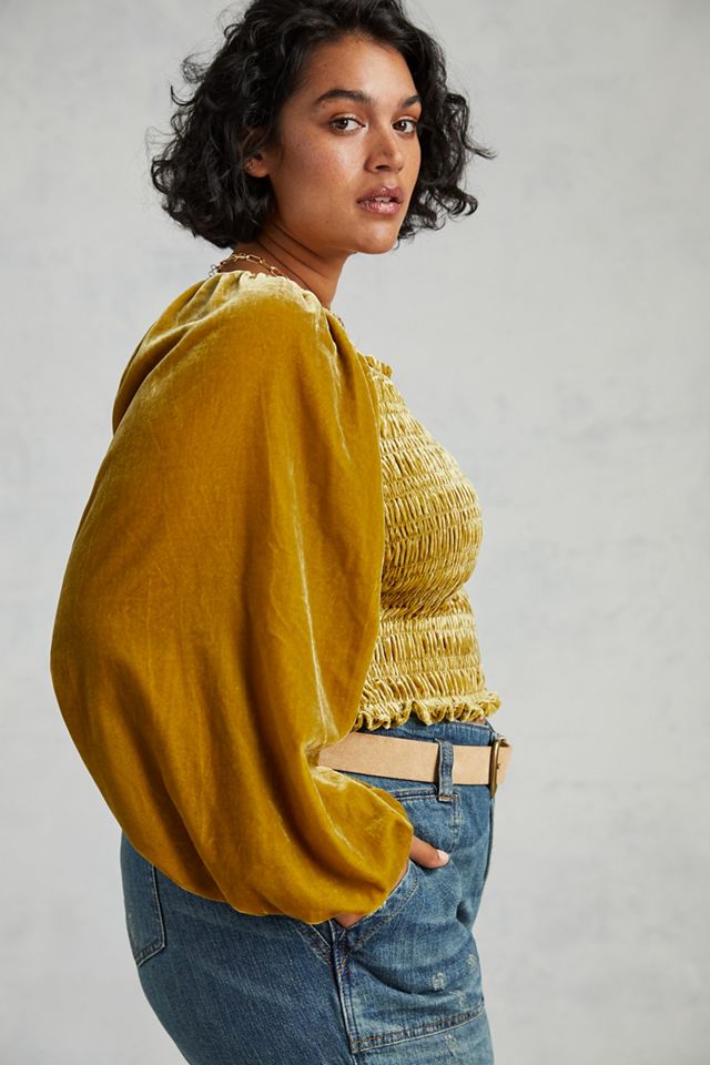 Puff-Sleeved Velvet Blouse #6