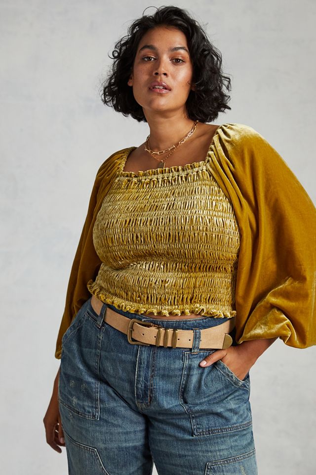 Puff-Sleeved Velvet Blouse #4