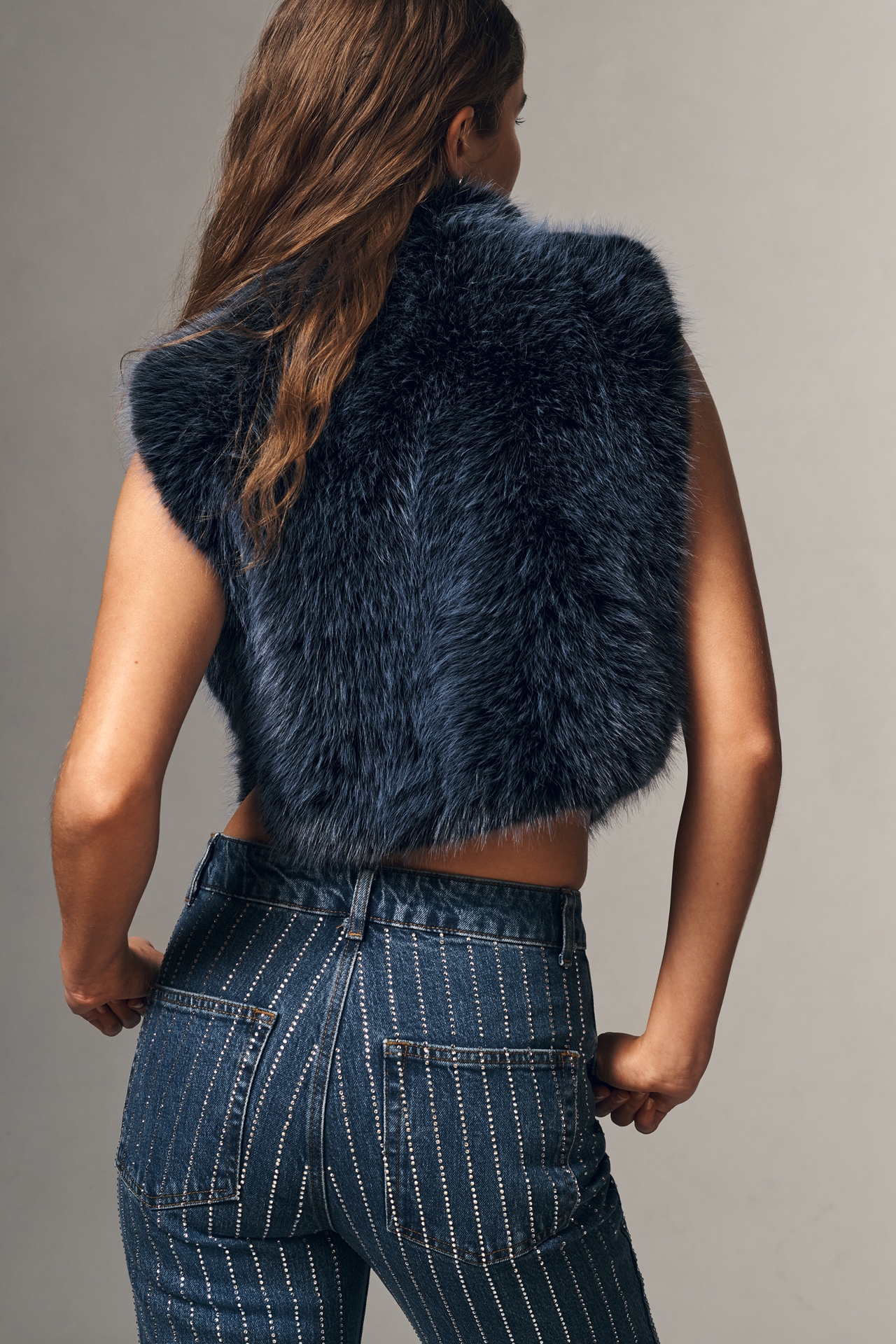 Avec Les Filles Faux Fur Crop Pullover Top