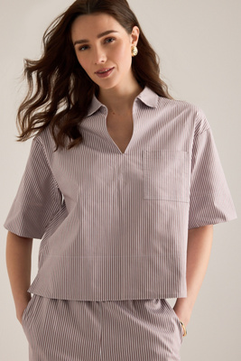 Selected Romie V-Neck Short-Sleeve Shirt