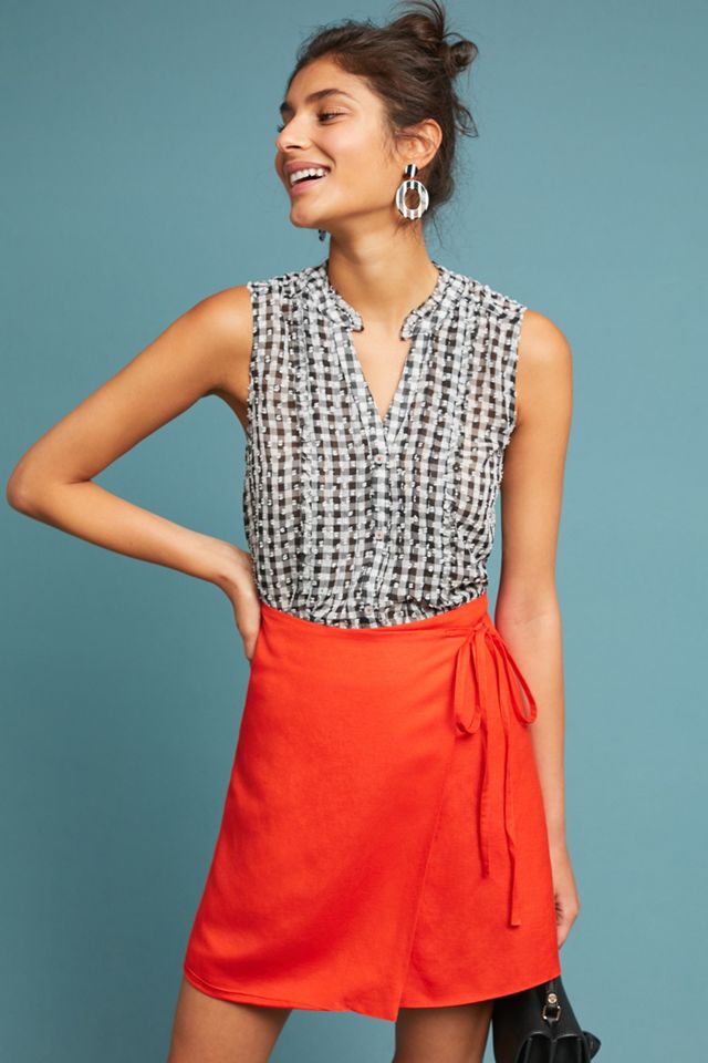 Gingham Sleeveless Buttondown