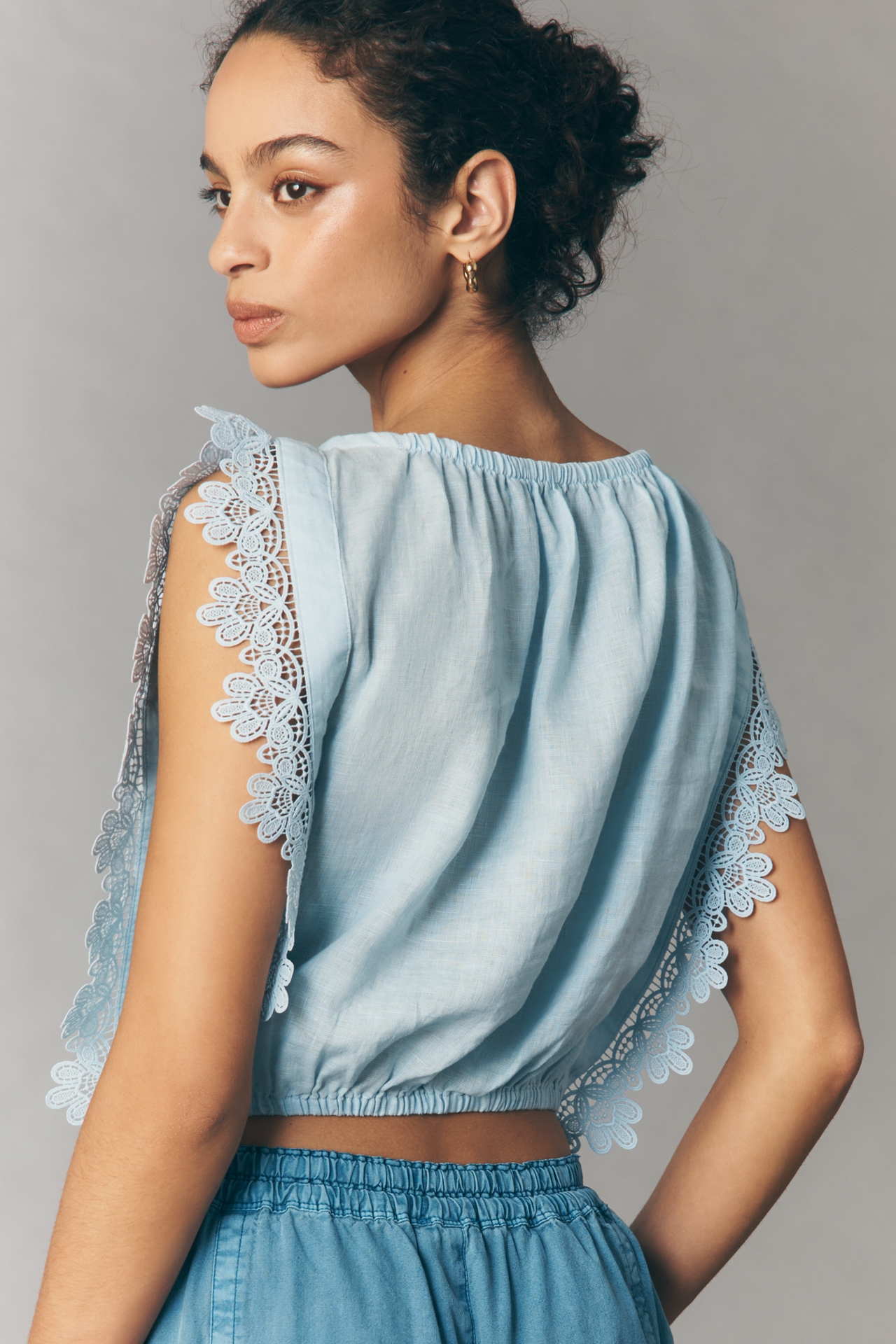 100% European Linen Tie-Front Crop Blouse