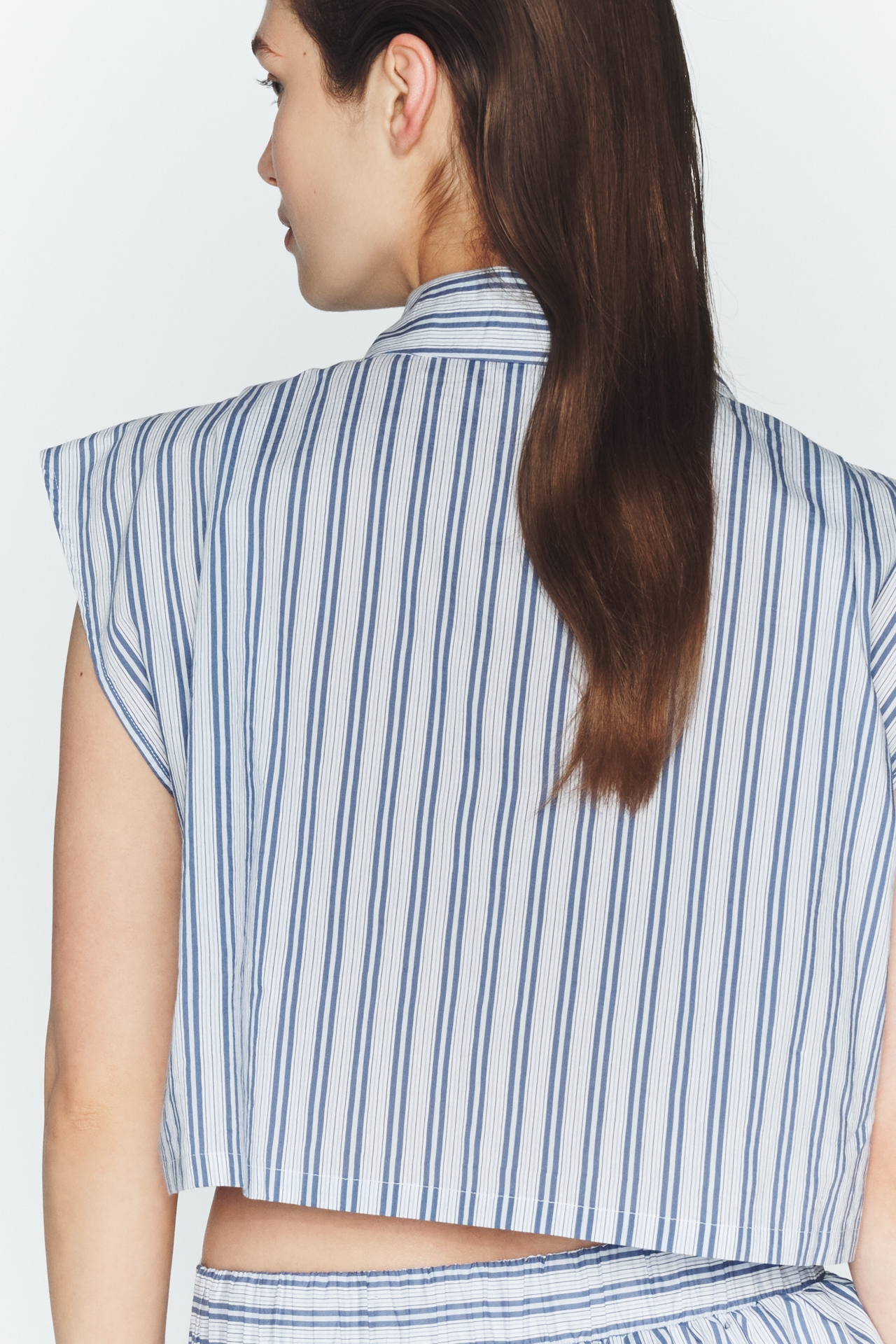 Maeve Cap-Sleeve Crop Buttondown Top