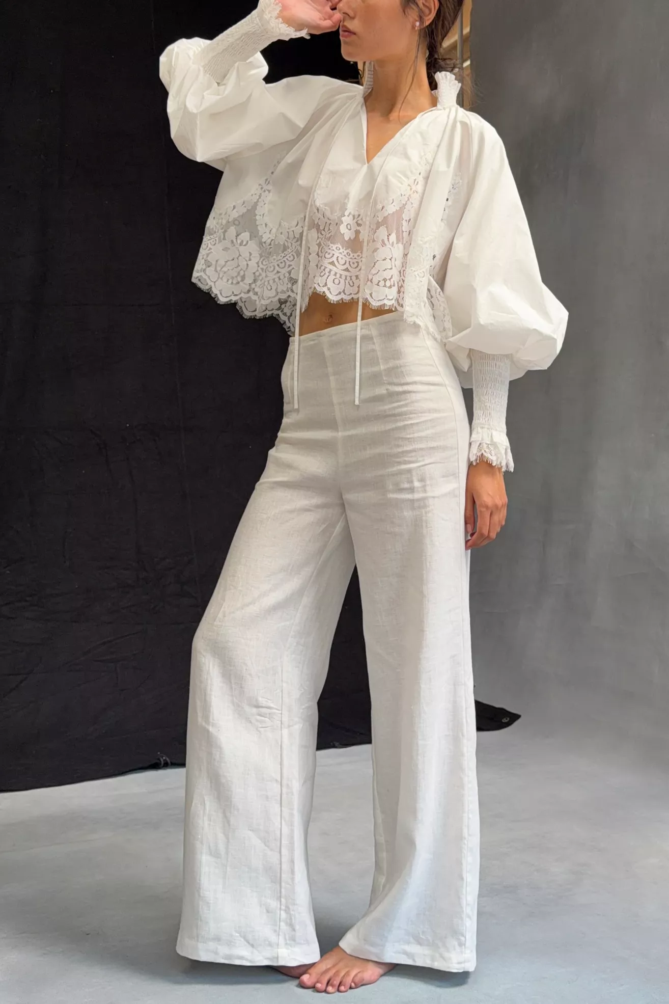 Mare Mare Estelle Lace Trimmed Balloon-Sleeve Blouse
