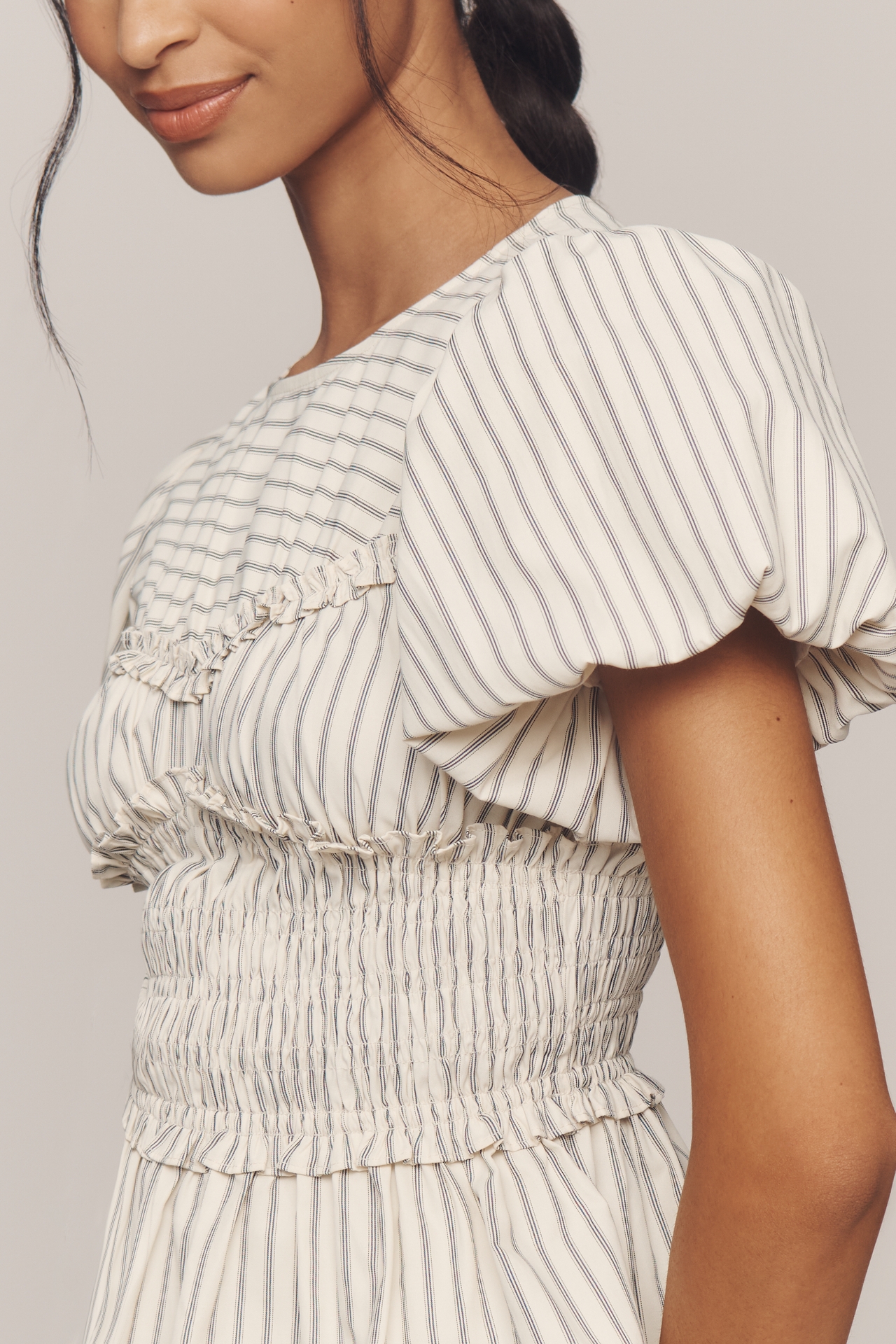 En Saison Azra Puff-Sleeve Peplum Top