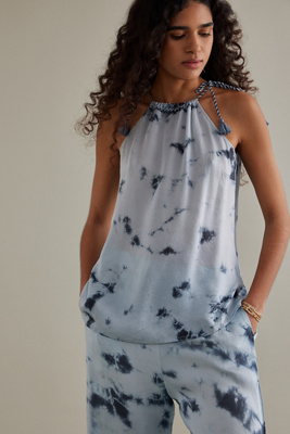 Maison Hotel - Omaris Sleeveless Blouse main image 0