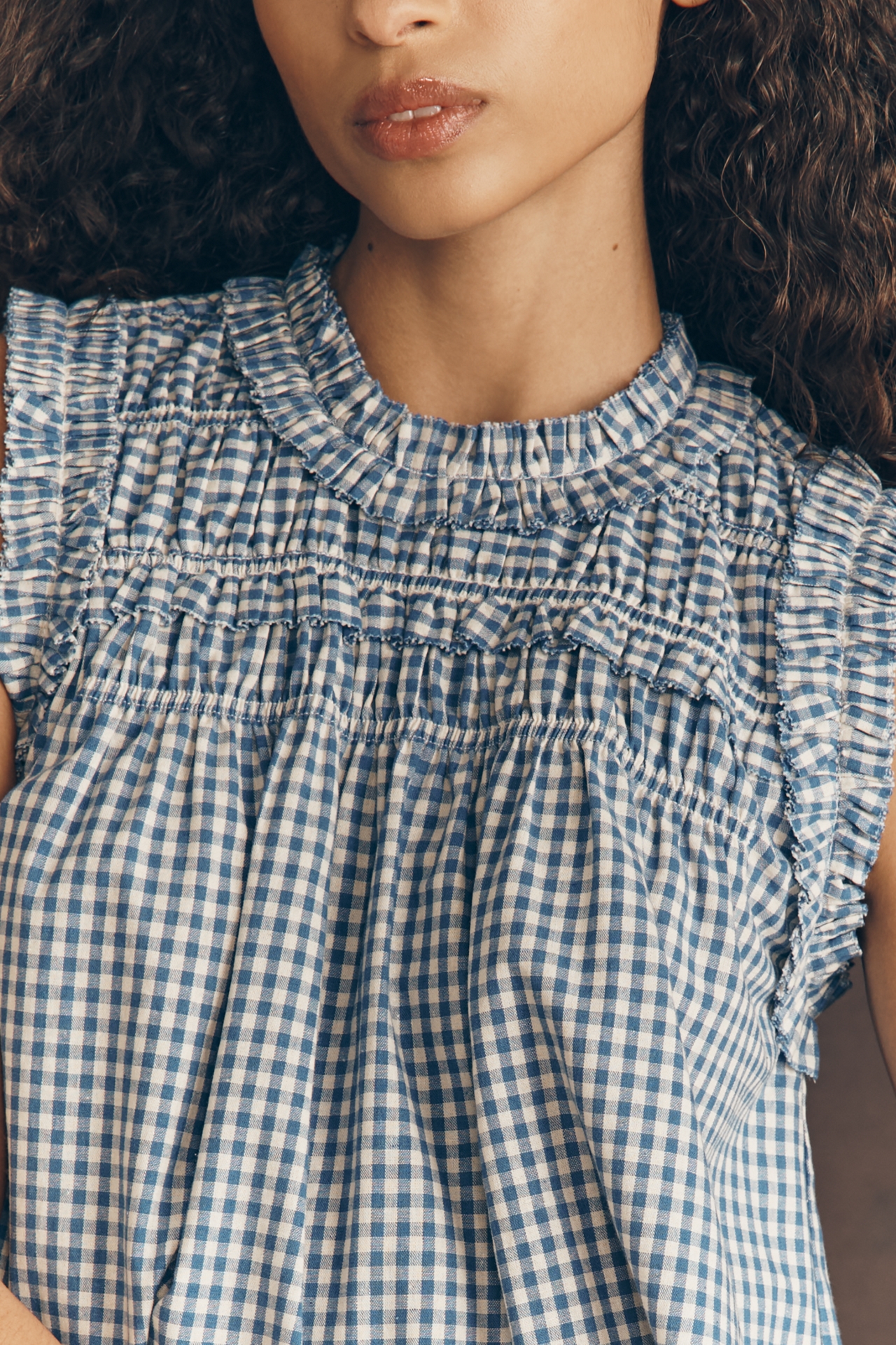 RAISONNEL Ruffle Sleeveless Swing Top
