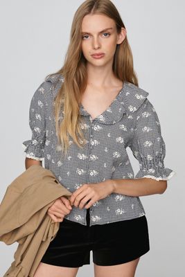 RAISONNEL Embroidered Ruffle Blouse