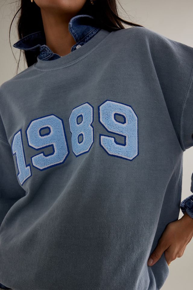 1989 Vintage Style Sweatshirt