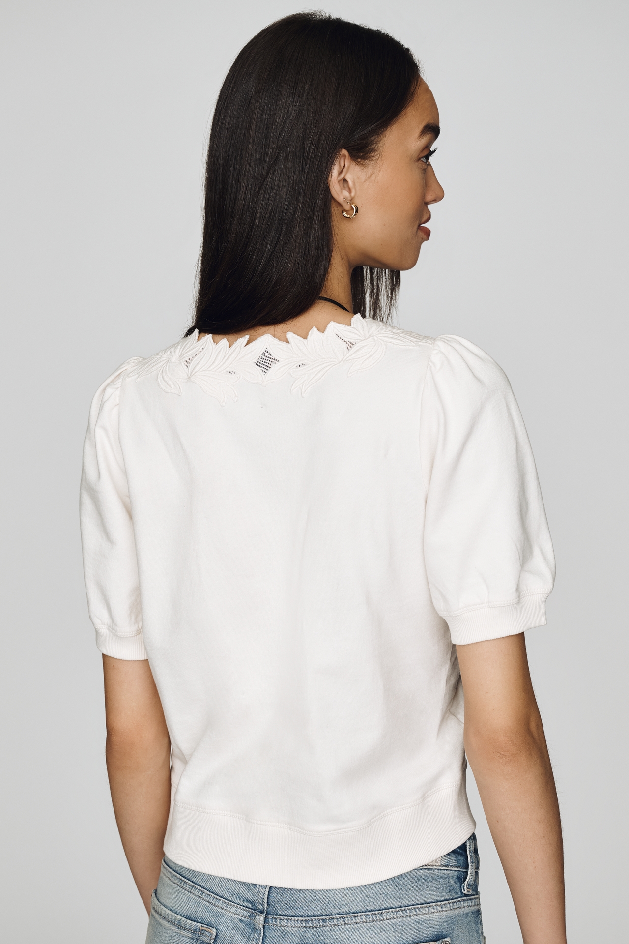 By Anthropologie Deco Crop Pullover