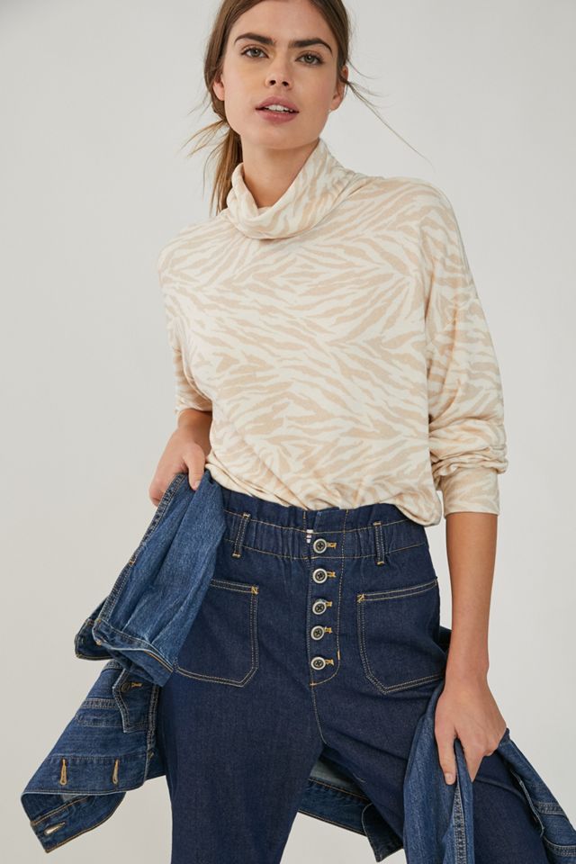 Judy Turtleneck Pullover #2