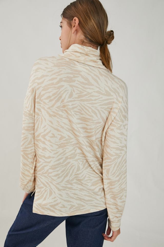 Judy Turtleneck Pullover #3