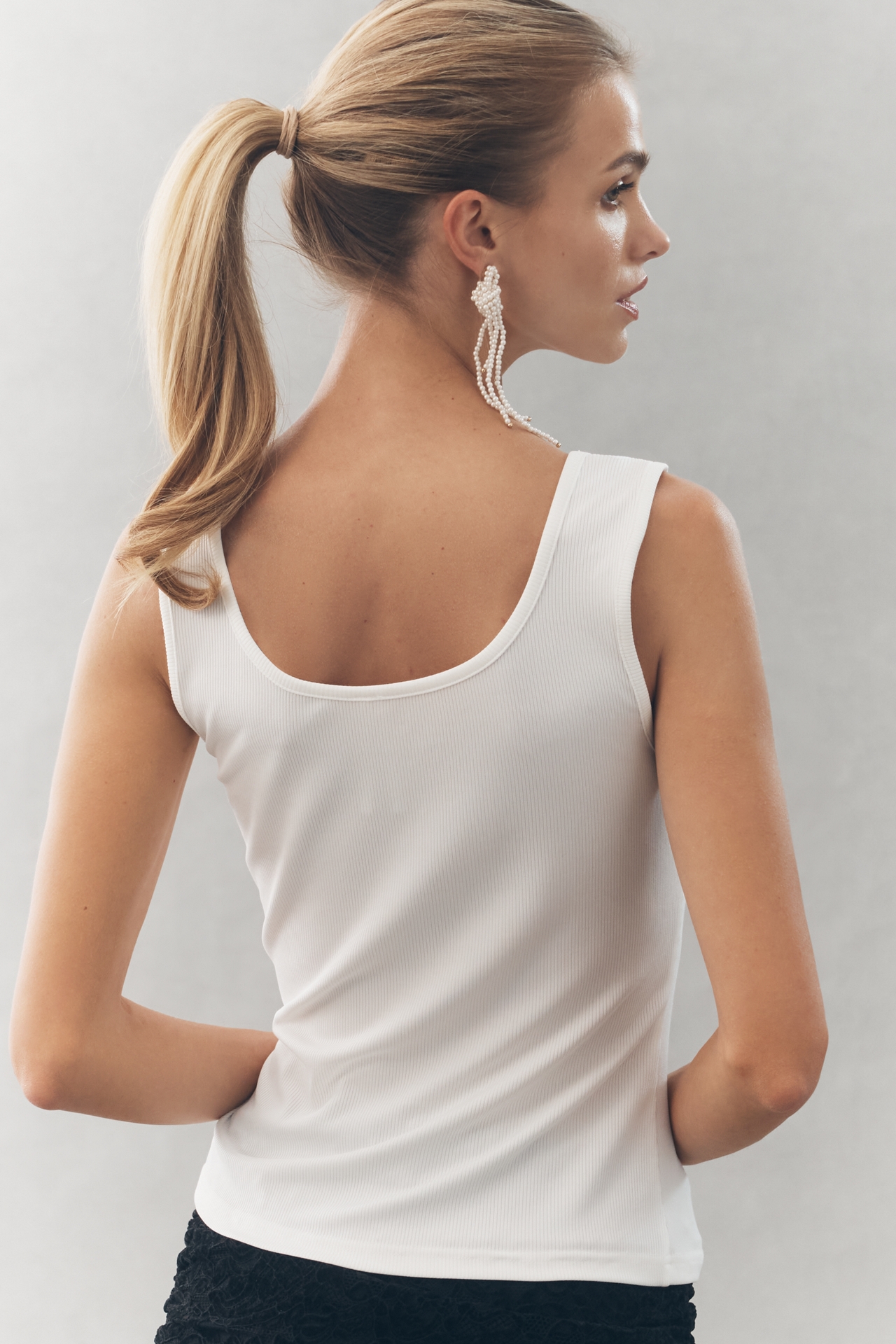 By Anthropologie Crystal Bow Tank Top