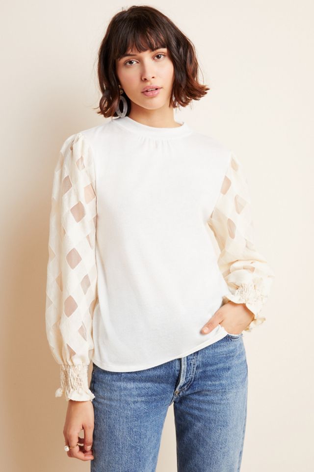 Judith Top #3