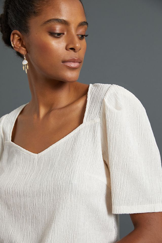 Bow-Back Puff-Sleeved Top #2