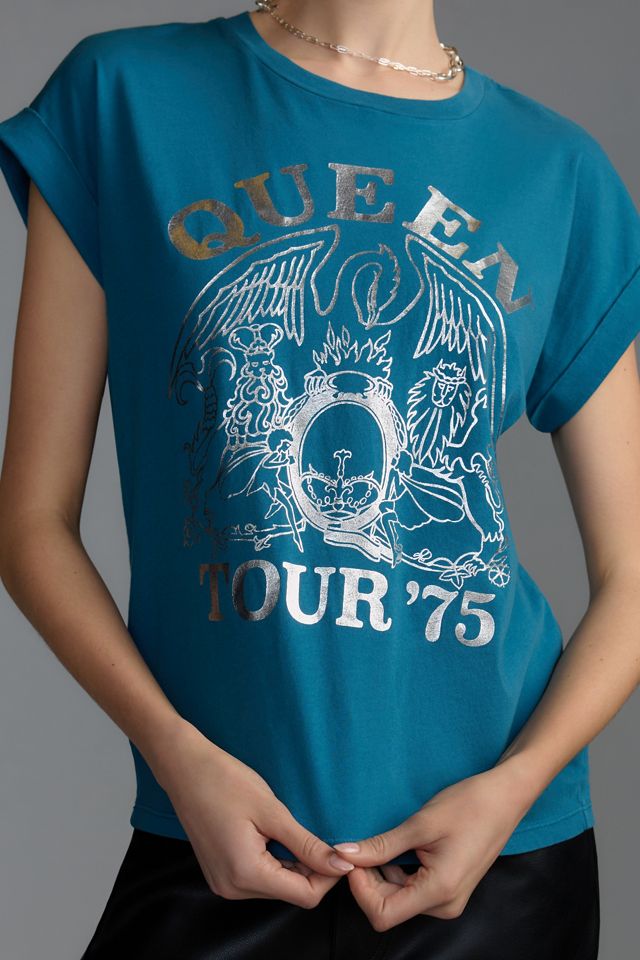 Letluv Queen Graphic Tee #1