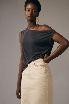 sleeveless shoulderless tops