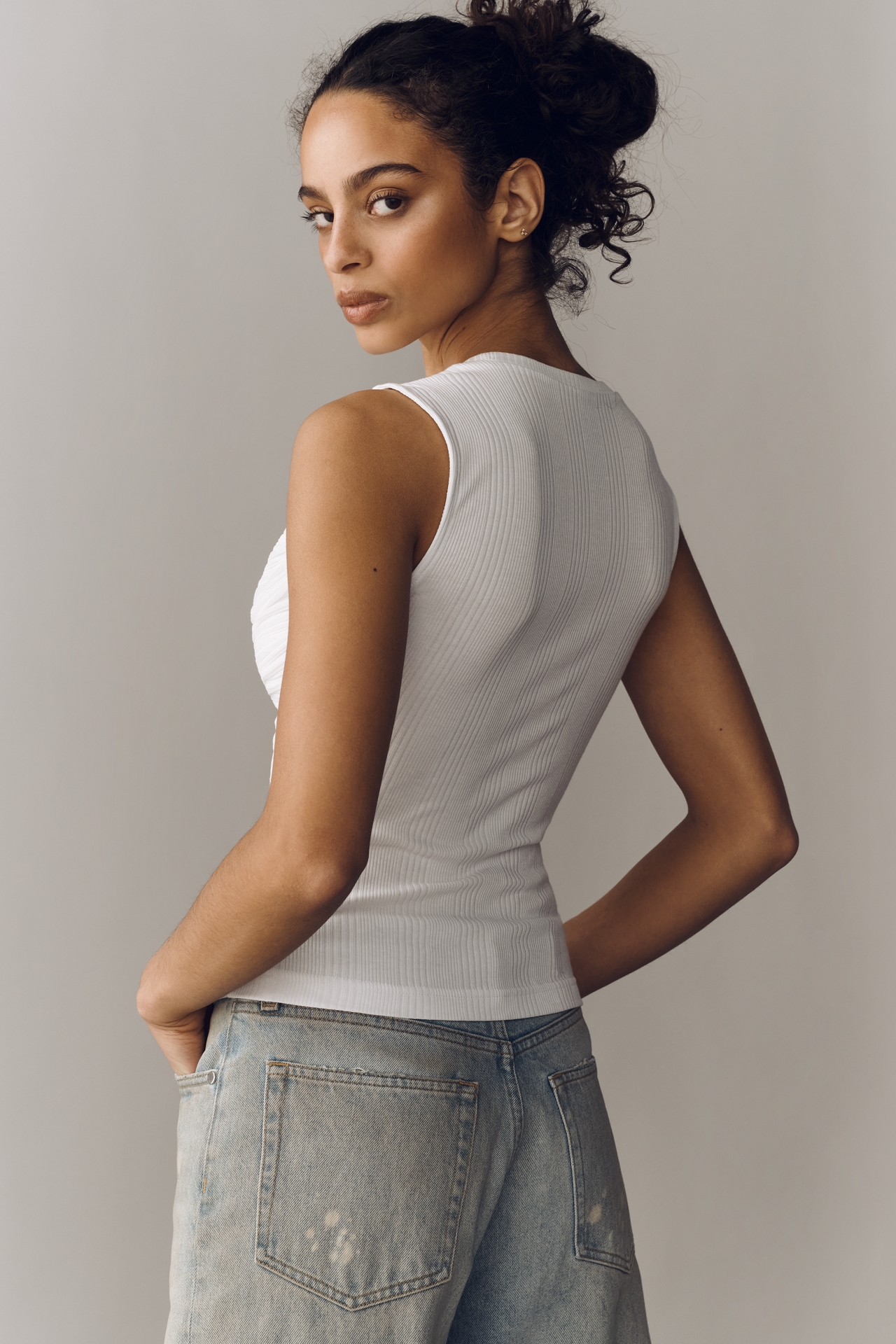 By Anthropologie Twisted Crew-Neck Tank