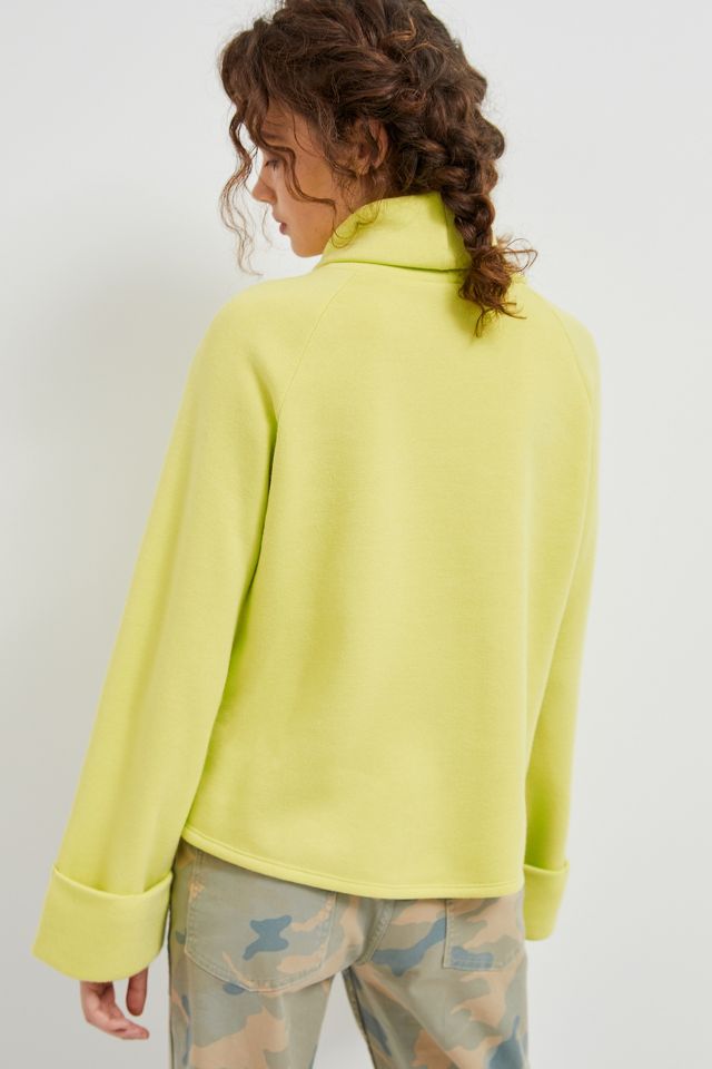 Thomasa best sale turtleneck sweatshirt