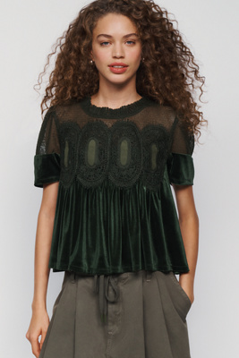 En Elly Velvet Scallop Top by Anthropologie