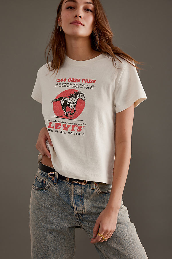 Levi’s Graphic Short-Sleeve T-Shirt